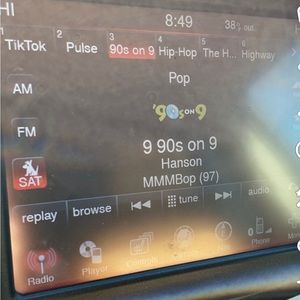 2011-2017 dodge Journey oem 8.4 touch screen radio uconnect navigation